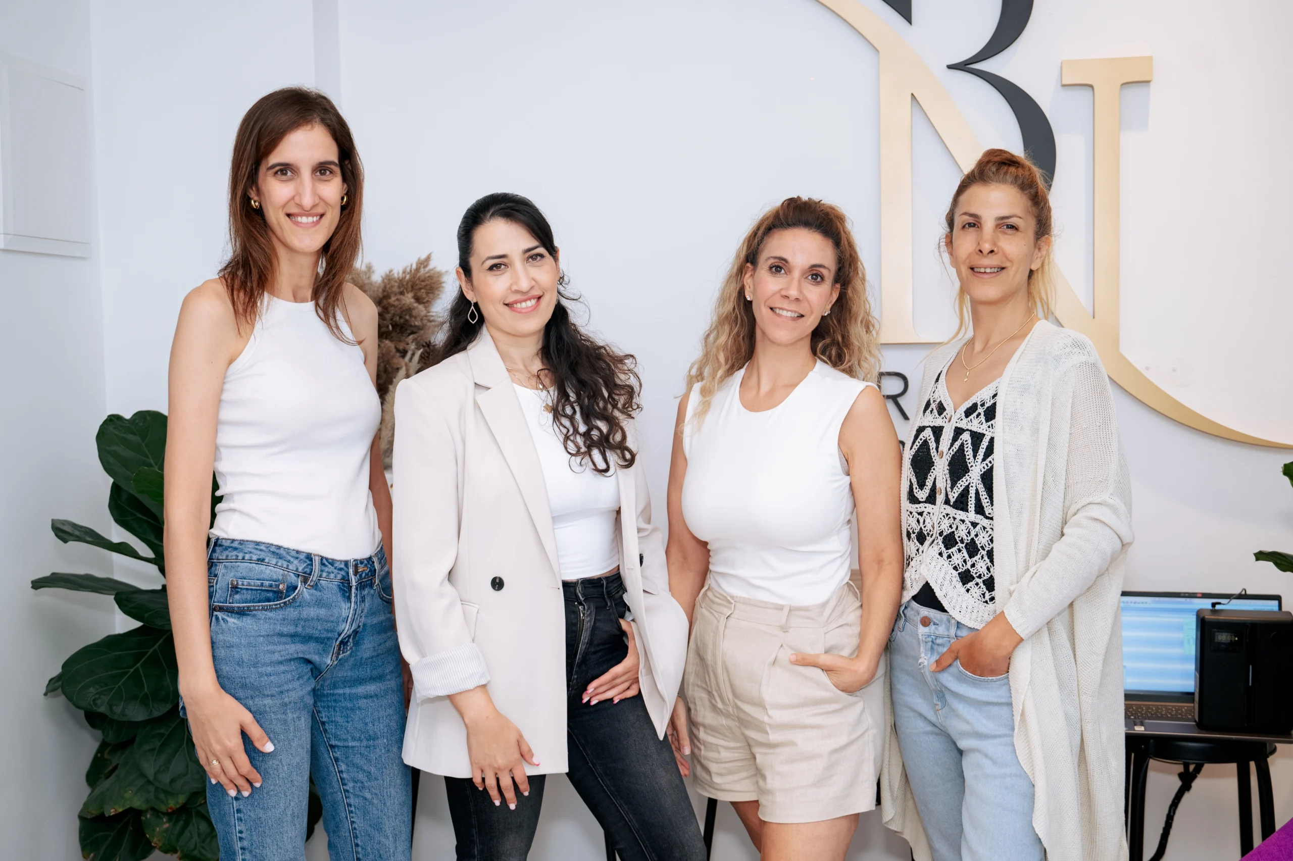 N_B_GROUP (19)